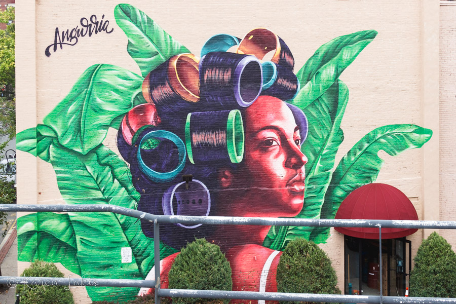 Mural of Dominican woman in rollers